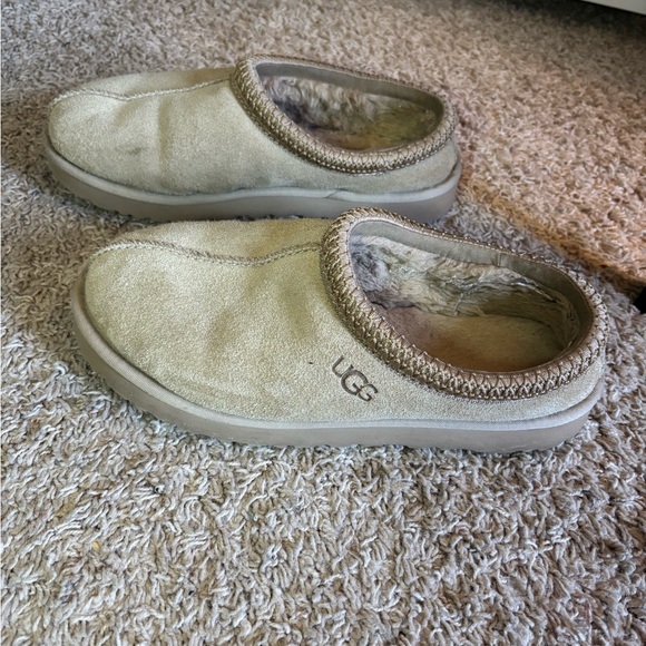 UGG Tasman Slippers - Picture 1 of 4